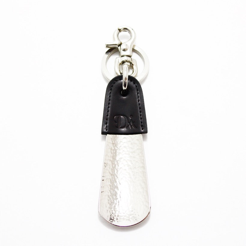 BRASS &amp; LEATHER BOTTLE CHASING SHOEHORN 13303P