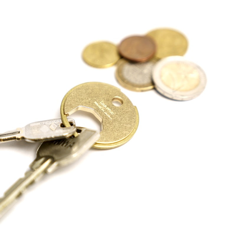 BRASS CIRCLE KEYRING 13324 GD (真鍮サークルキーリング)
