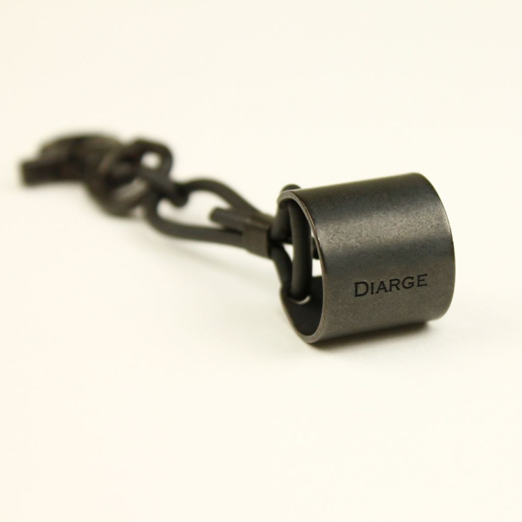 LIP BALM HOLDER M 13332 BLK (リップクリームホルダーMサイズ)