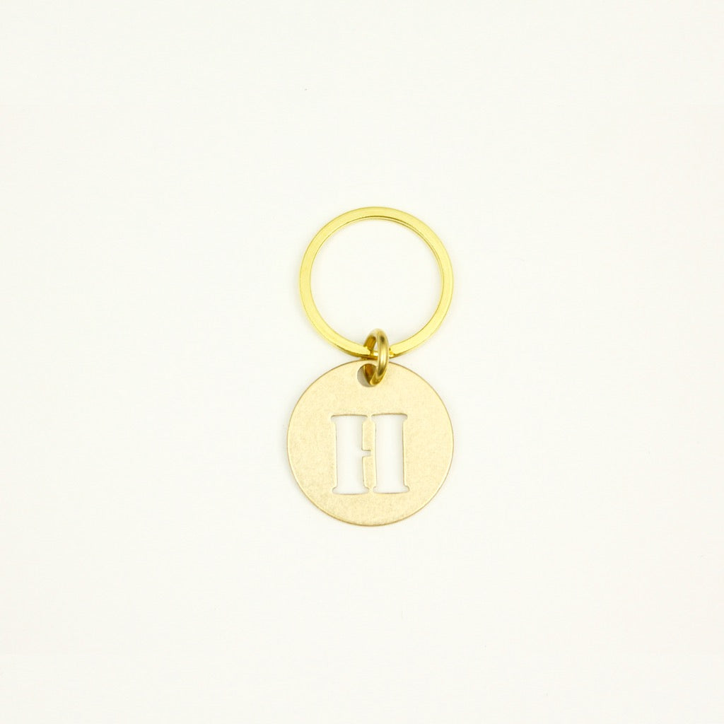 【オンラインストア限定】BRASS ALPHABET KEYRING 13927A GD (真鍮製アルファベットキーリング)