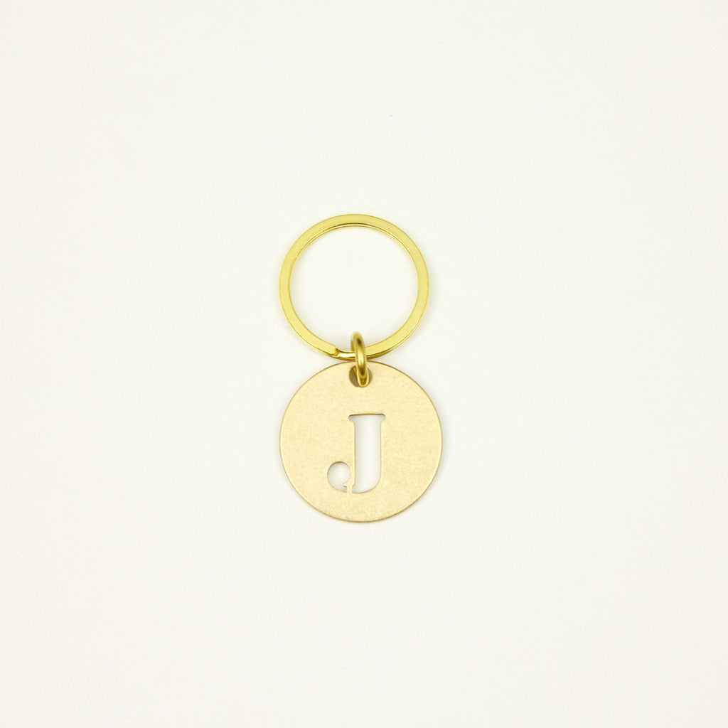 【オンラインストア限定】BRASS ALPHABET KEYRING 13927A GD (真鍮製アルファベットキーリング)