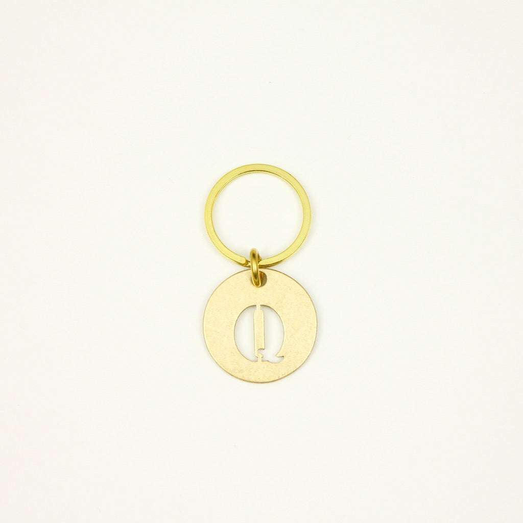 【オンラインストア限定】BRASS ALPHABET KEYRING 13927A GD (真鍮製アルファベットキーリング)