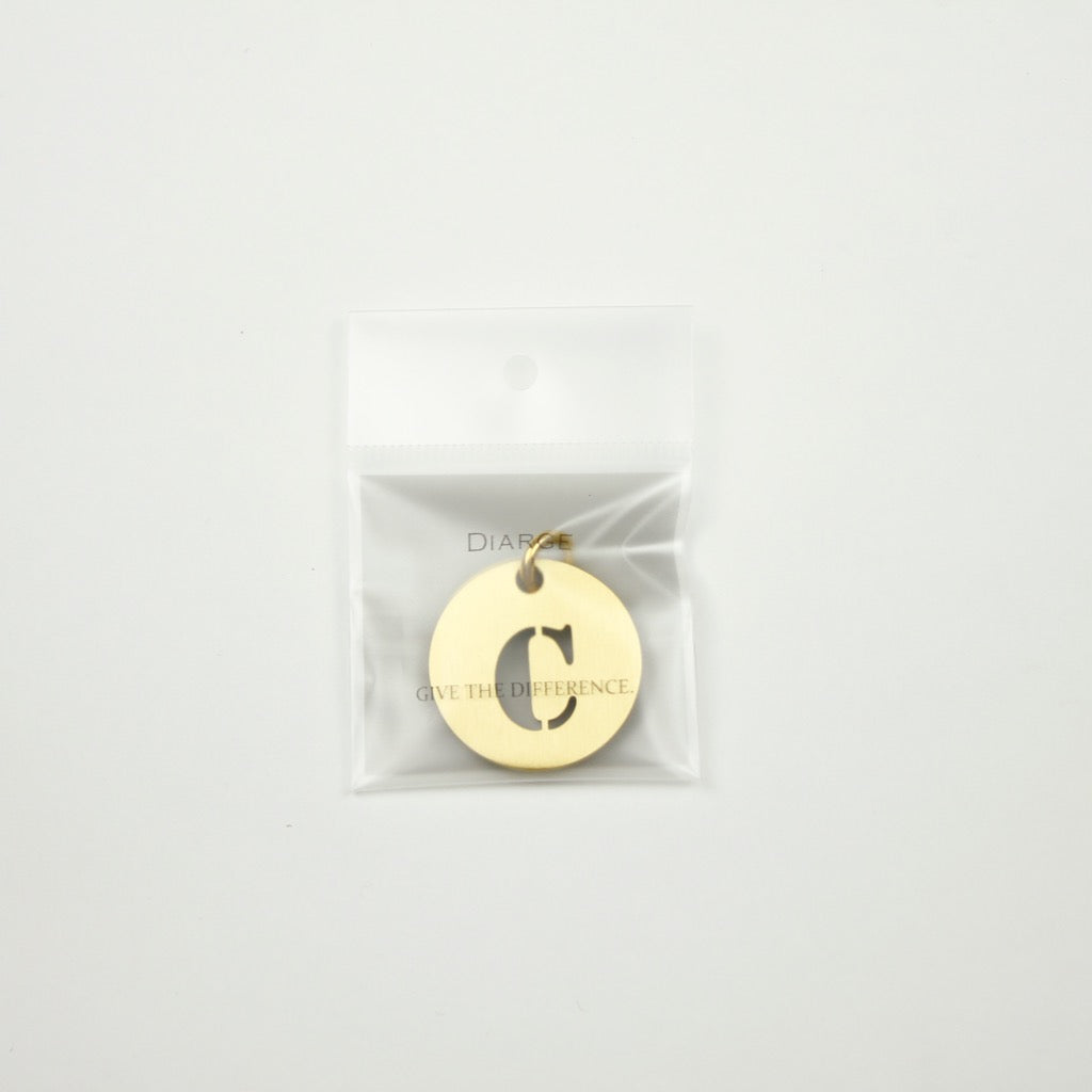 BRASS ALPHABET KEYRING 13927 GD (真鍮製アルファベットキーリング)