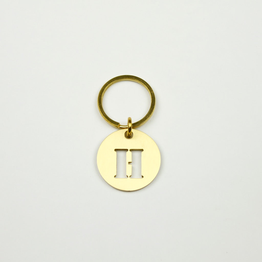 アルファベット キーリング BRASS ALPHABET KEYRING 13927 GD (真鍮製アルファベットキーリング