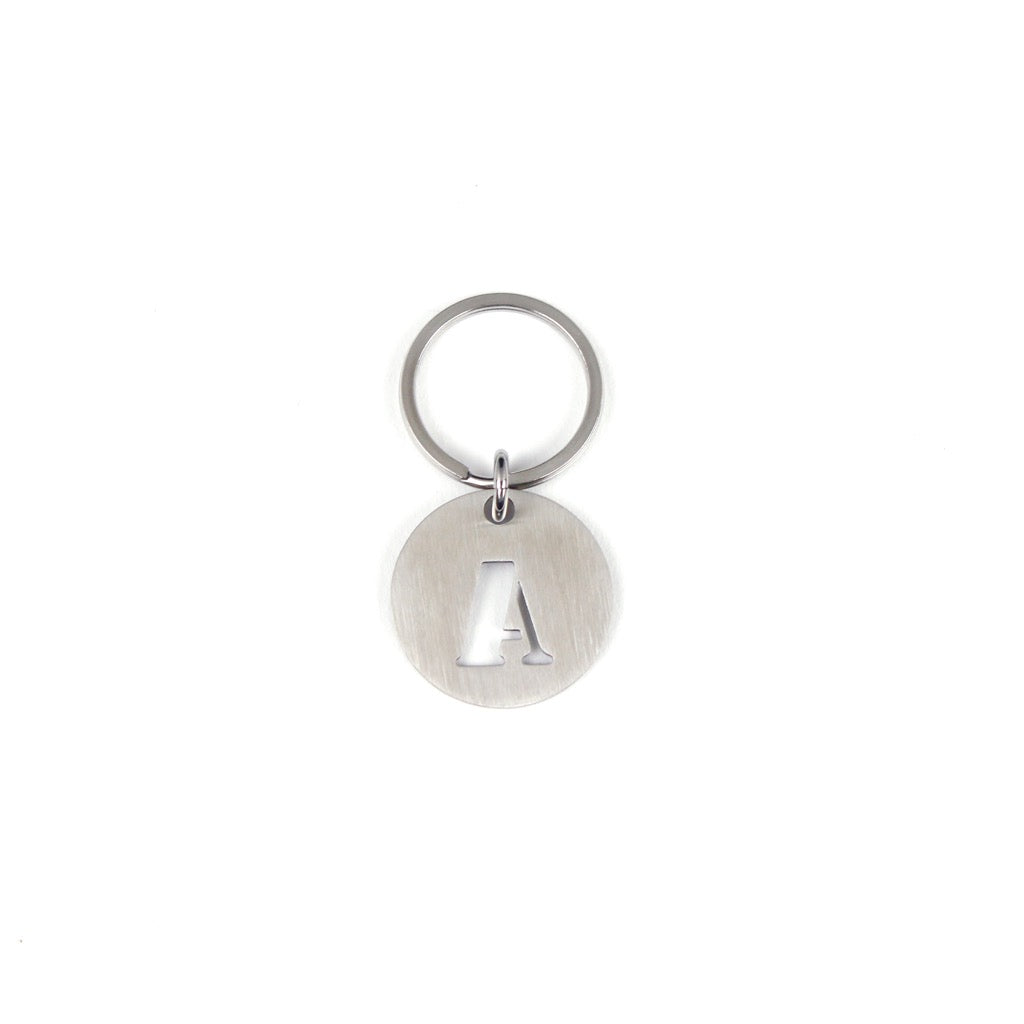 STEINLESS ALPHABET KEYRING 13937 SV (ステンレス製アルファベットキーリング)