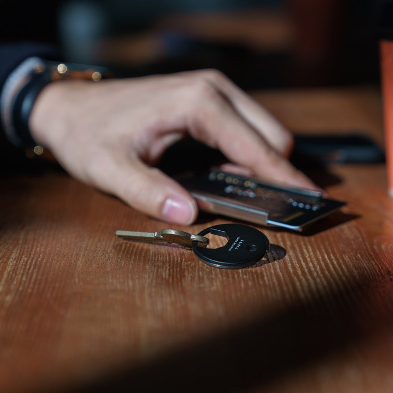 BRASS CIRCLE KEYRING 13324 BLK (真鍮サークルキーリング)
