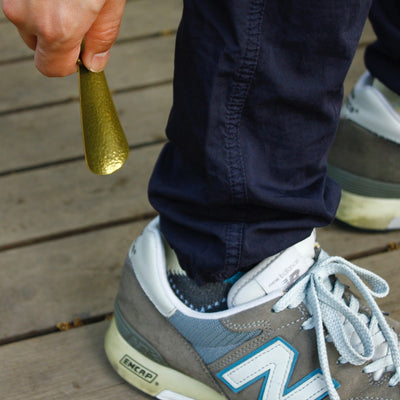 BRASS CAMO SHOEHORN(pockettable) 14304 GD (真鍮カモフラージュ柄靴べら)