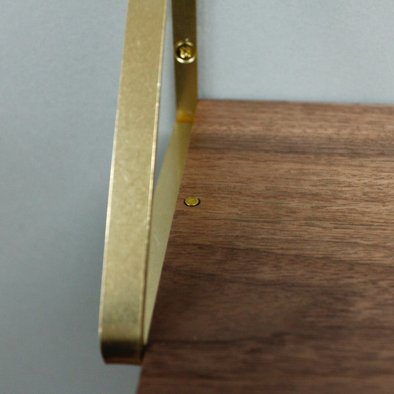TRIANGLE WALL SHELF 60 (ウォールシェルフ)