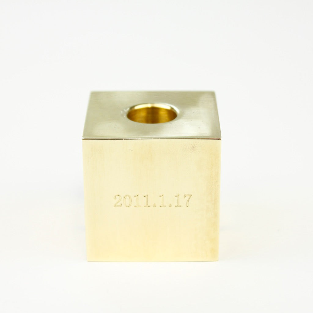 PEN &amp; CARD STAND 13901 MGD