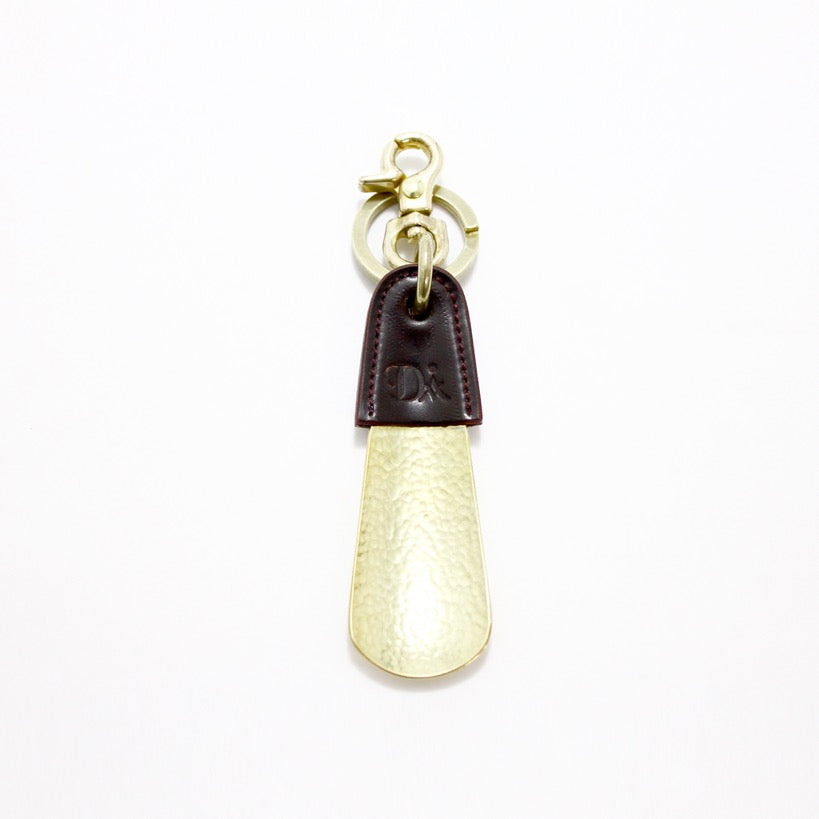 BRASS &amp; LEATHER BOTTLE CHASING SHOEHORN 13303
