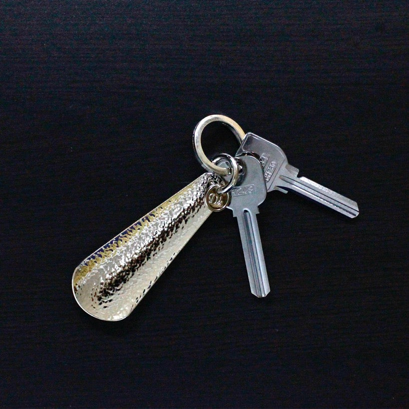 BRASS CHASING SHOEHORN (pockettable) 13304 SV