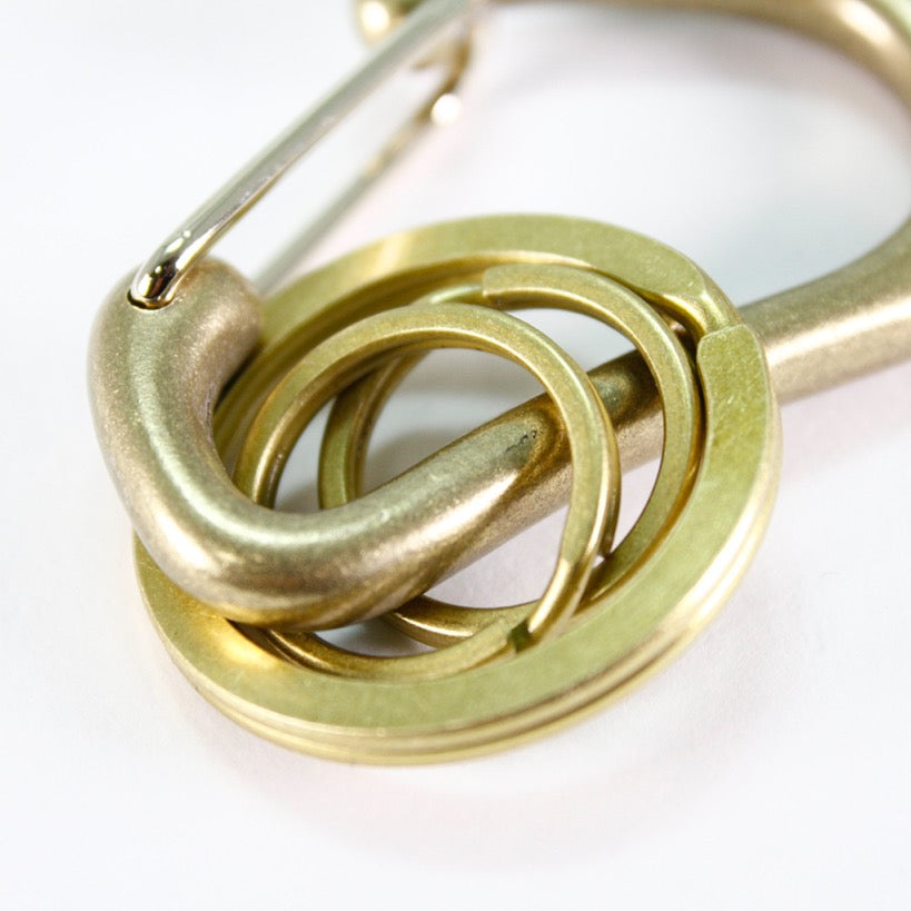 BRASS KARABINER KEYRING 13308 GD